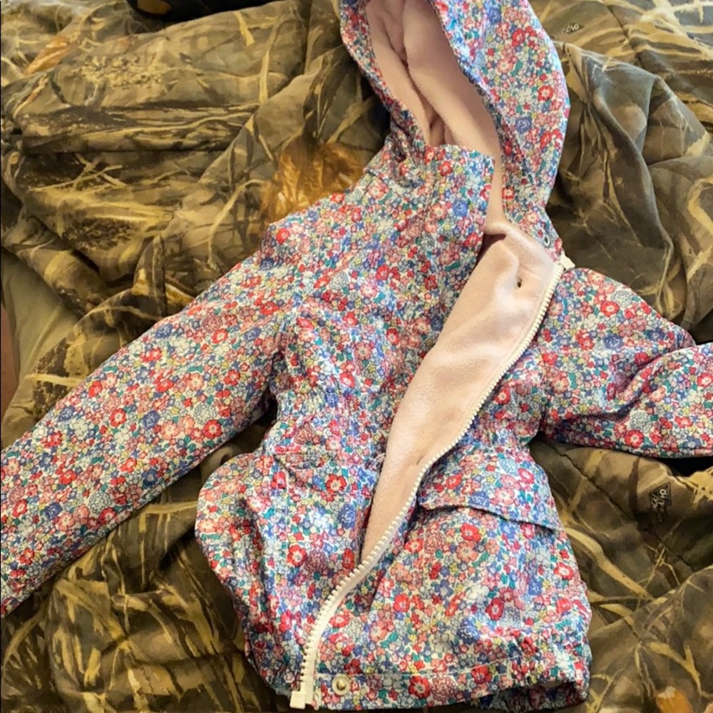 Light weight spring jacket